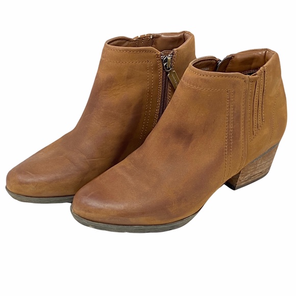 Blondo Shoes - Blondo Valli Waterproof Nubuck Leather Ankle Bootie 8 Cognac Brown Block Heel